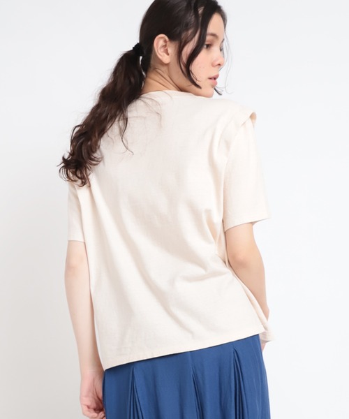 RNA-N(アールエヌエーエヌ)の「M1824 リサイクルコットンデザインTEE(Tシャツ/カットソー・レディース・ナチュラル/ダークカーキ/スミクロ・MEDIUM)」の5枚目の写真