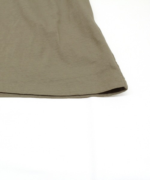 RNA-N(アールエヌエーエヌ)の「M1824 リサイクルコットンデザインTEE(Tシャツ/カットソー・レディース・ナチュラル/ダークカーキ/スミクロ・MEDIUM)」の4枚目の写真