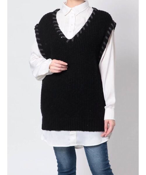 RESEXXY（リゼクシー）の「トリミングデザインシャツチュニック（ベスト・レディース・ブラック/グリーン/アイボリー・FREE）」の22枚目の写真