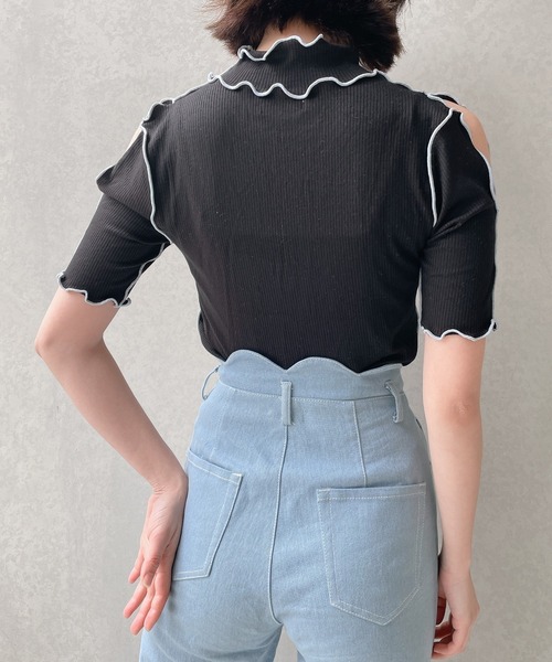 lilLilly（リルリリー）の「カットアウトリブトップス（Tシャツ/カットソー・レディース・ブラック/ピンク/ブルー/アイボリー・FREE）」の10枚目の写真