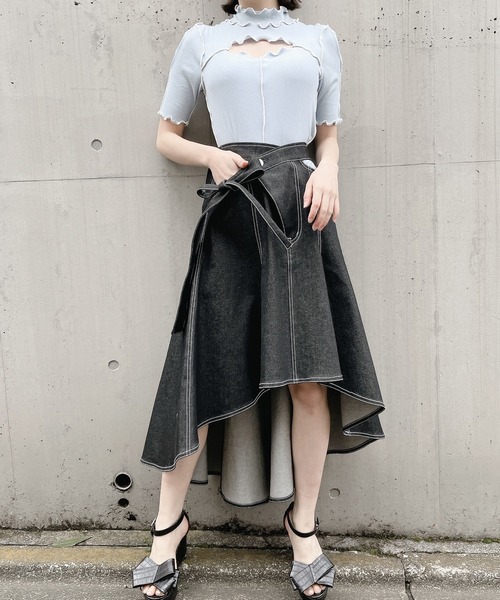 lilLilly（リルリリー）の「カットアウトリブトップス（Tシャツ/カットソー・レディース・ブラック/ピンク/ブルー/アイボリー・FREE）」の13枚目の写真