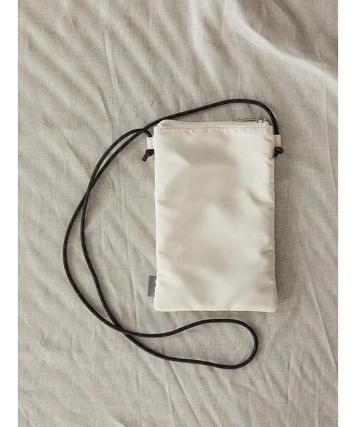 AMERICAN HOLIC(アメリカンホリック)の「コードストラップミニサコッシュ(ショルダーバッグ・レディース・アイボリー/ブラック/オレンジ/グリーン・FREE)」の18枚目の写真