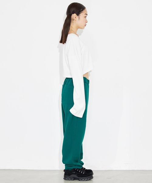 X-girl(エックスガール)の「FACE L/S CROPPED TOP(Tシャツ/カットソー・レディース・ホワイト/チャコール/イエロー・M/S)」の9枚目の写真