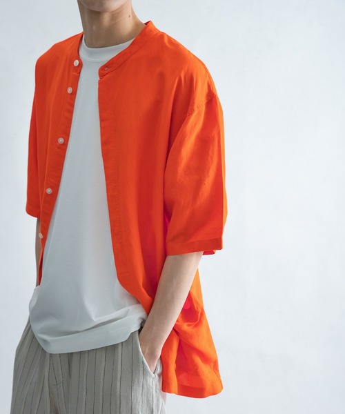FORK&SPOON(フォークアンドスプーン)の「FORK&SPOON フライフロントショートスリーブシャツ(シャツ/ブラウス・メンズ・オフホワイト/オレンジ/ブラック・4/5)」の6枚目の写真