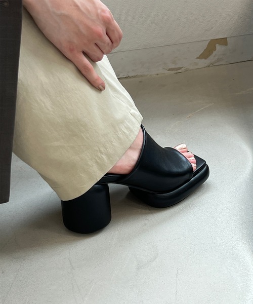 chuclla（チュクラ）の「パッファーヒール サンダル chs22s007【2022/SS】（サンダル・レディース・ブラック/ベージュ・40/38/36/37/39）」の6枚目の写真