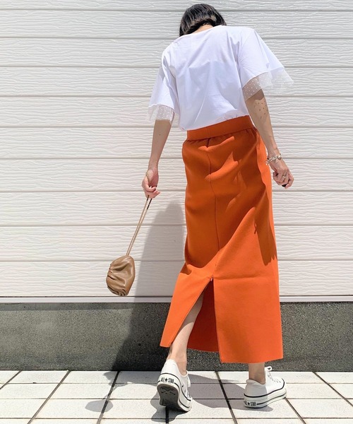 Q（キュー）の「チュールドッキングT（Tシャツ/カットソー・レディース・チャコールグレー/アイボリー・MEDIUM）」の5枚目の写真