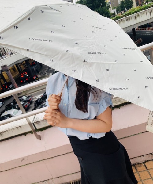 THEATRE PRODUCTS（シアタープロダクツ）の「【THEATRE PRODUCTS】UV パラソル (折りたたみ傘）（折りたたみ傘・レディース・グレー/ベージュ・FREE）」の5枚目の写真