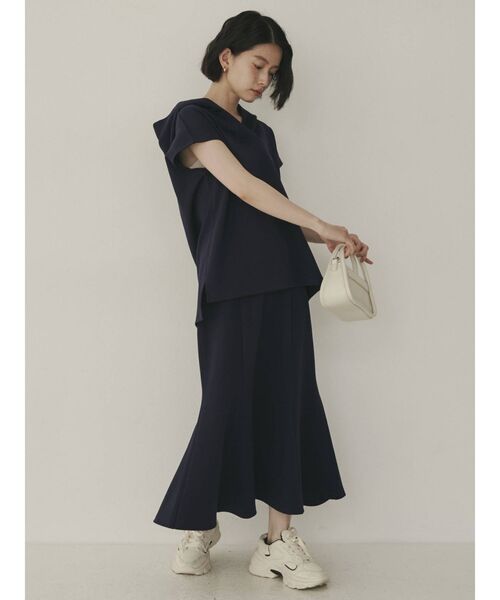 COTORICA（コトリカ）の「フレンチスリーブパーカ（パーカー・レディース・ブラック/ネイビー/アイボリー・SMALL/MEDIUM）」の6枚目の写真