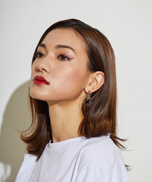 L.H.P(エルエイチピー)の「courage/クラージュ/楕円ピアス(ピアス(両耳用)・レディース・シルバー・F)」の9枚目の写真