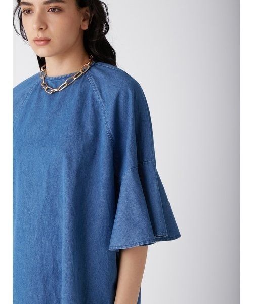 Mila Owen(ミラオーウェン)の「デニムラグランフレアスリーブチュニック(チュニック・レディース・ブルー・1/0)」の7枚目の写真