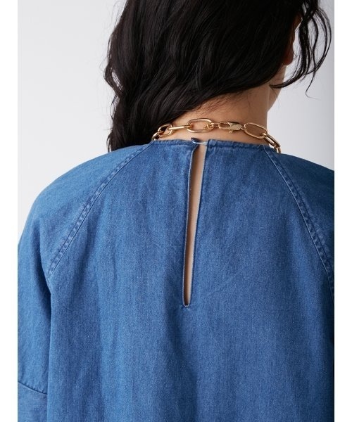 Mila Owen(ミラオーウェン)の「デニムラグランフレアスリーブチュニック(チュニック・レディース・ブルー・1/0)」の9枚目の写真