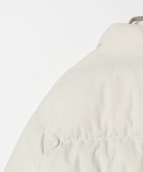 LOWRYS FARM（ローリーズファーム）の「エアサーマルスタンドブルゾン　298172（ダウンジャケット/コート・キッズ・アイボリー/ブラック・150cm/160cm）」の9枚目の写真