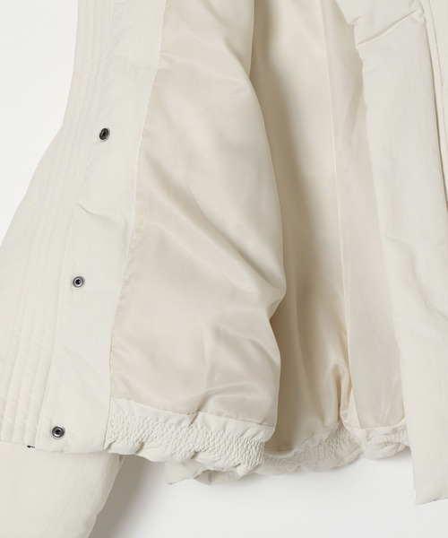 LOWRYS FARM（ローリーズファーム）の「エアサーマルスタンドブルゾン　298172（ダウンジャケット/コート・キッズ・アイボリー/ブラック・150cm/160cm）」の10枚目の写真