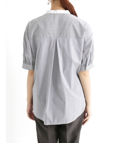 Te chichi（テチチ）の「パール釦バンドカラーシャツ（シャツ/ブラウス・レディース・ネイビー/チャコール/ブラック・ﾌﾘ-）」の7枚目の写真