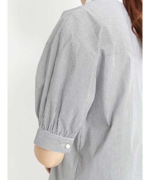 Te chichi（テチチ）の「パール釦バンドカラーシャツ（シャツ/ブラウス・レディース・ネイビー/チャコール/ブラック・ﾌﾘ-）」の9枚目の写真