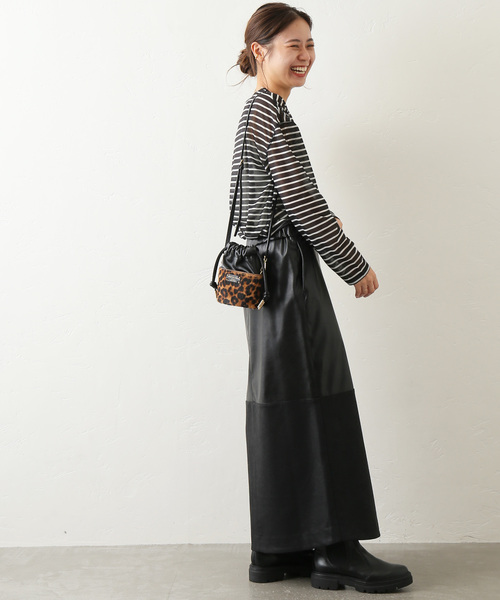 JOURNAL STANDARD relume(ジャーナルスタンダード レリューム)の「シアーボーダークルーネックTEE(Tシャツ/カットソー・レディース・ブラック/ベージュ/カーキ・FREE)」の6枚目の写真