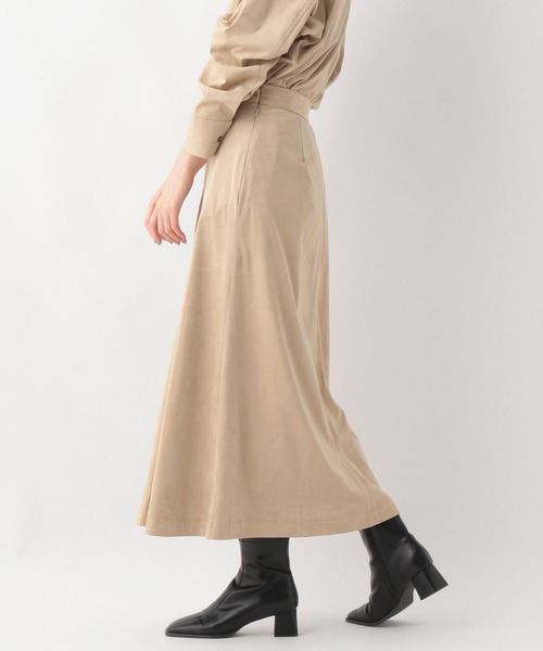 A part by（アパートバイ）の「フェイクスウェードスカート　345102（スカート・レディース・ブラウン/ベージュ/オレンジ・MEDIUM/LARGE）」の11枚目の写真