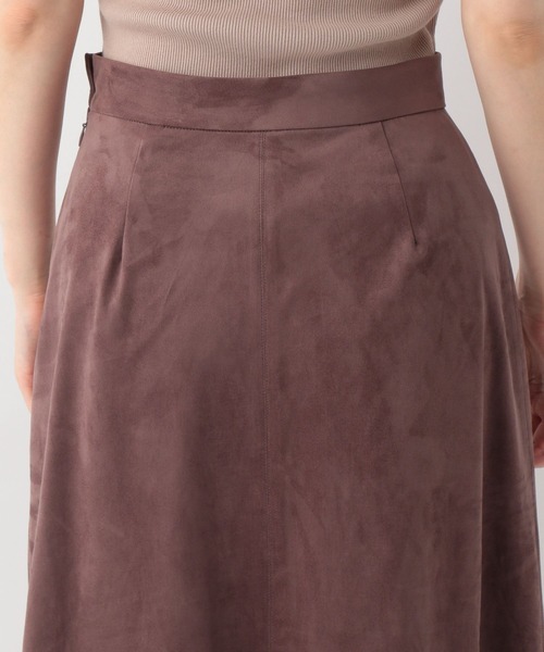 A part by（アパートバイ）の「フェイクスウェードスカート　345102（スカート・レディース・ブラウン/ベージュ/オレンジ・MEDIUM/LARGE）」の19枚目の写真