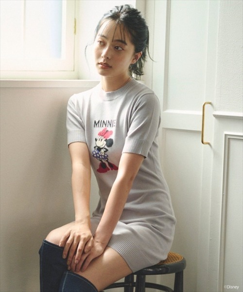 REDYAZEL（レディアゼル）の「ミニーマウス/ニットワンピース（ワンピース・レディース・チャコールグレー/ライトグレー/ライトベージュ・FREE）」の8枚目の写真