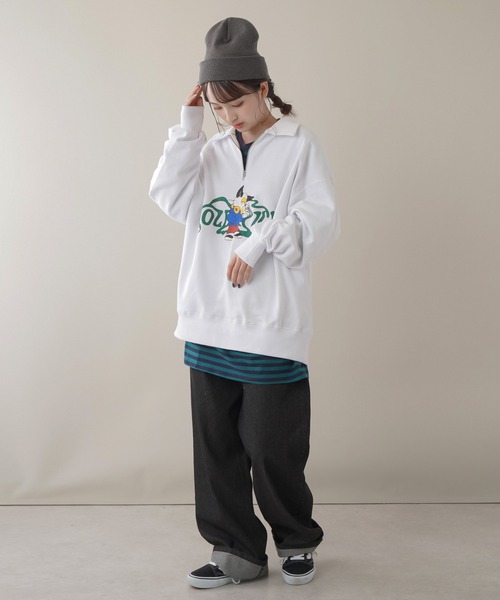 SPINNS(スピンズ)の「SAUSSYデザイン 裏毛ハーフジップスウェット(スウェット・レディース・ブラック/パープル/オフホワイト/オートミール/ロイヤルブルー・ONESIZE)」の15枚目の写真