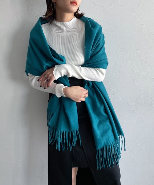 PAGEBOY（ページボーイ）の「無地ストール（ストール/ショール・レディース・オフホワイト/ターコイズブルー/ブラック/グレイッシュベージュ・FREE）」の2枚目の写真