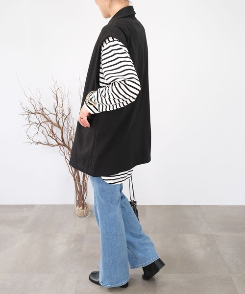 ANDJ(アンドジェイ)の「【2022/AW】起毛ツイルテーラードベスト(ベスト・レディース・ブラック/ベージュ・M)」の4枚目の写真