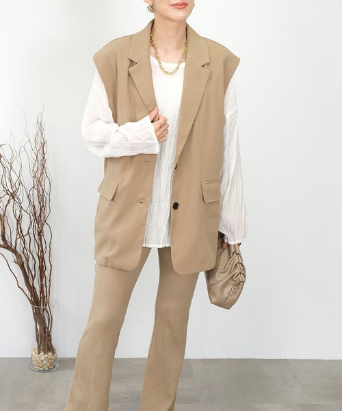 ANDJ(アンドジェイ)の「【2022/AW】起毛ツイルテーラードベスト(ベスト・レディース・ブラック/ベージュ・M)」の15枚目の写真