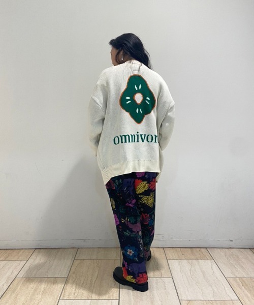 BEAVER（ビーバー）の「B omnivore/ビーオムニボー　FLOWER CARDIGAN ラワーカーディガン（カーディガン/ボレロ・メンズ・ホワイト/オレンジ・M/L）」の7枚目の写真