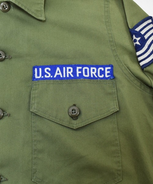 VINTAGE(ヴィンテージ)の「【ヴィンテージ古着】ミリタリー U.S.AIR FORCE ユーティリティーシャツ 2nd モデル(ミリタリージャケット・メンズ・カーキ・MEDIUM)」の5枚目の写真