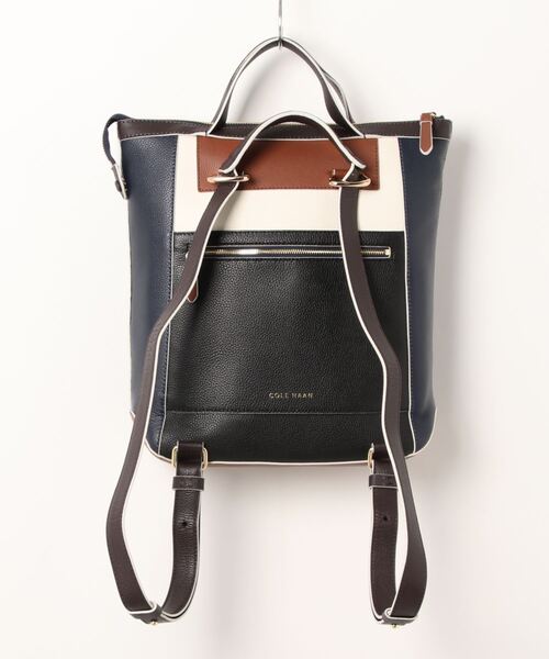 COLE HAAN（コールハーン）の「グランド アンビション スモール コンバーチブル ラックス バックパック womens（ハンドバッグ・レディース・ネイビー・OSFA）」の2枚目の写真
