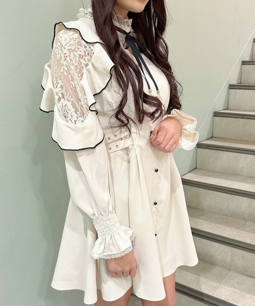 ROJITA（ロジータ）の「ハートチャーム肩透かしラッフルワンピース（ワンピース・レディース・ブラック/ボルドー/ピンク/アイボリー・FREE）」の11枚目の写真