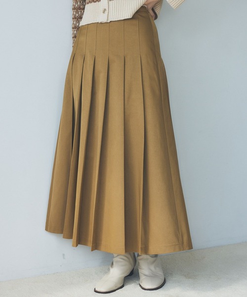 Andemiu（アンデミュウ）の「タックプリーツスカート175184（スカート