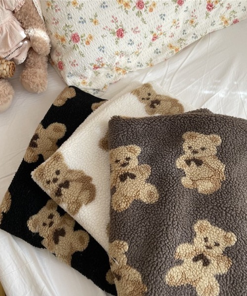 Made in I（メイドインアイ）の「テディベアボアブランケット（ブランケット・レディース・ブラウン/アイボリー/ブラック・FREE）」の7枚目の写真