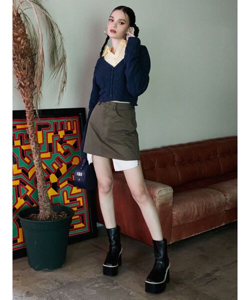 EVRIS（エヴリス）の「ミドルプラットフォームブーツ（ブーツ・レディース・ブラック/アイボリー・SMALL/MEDIUM/LARGE）」の3枚目の写真