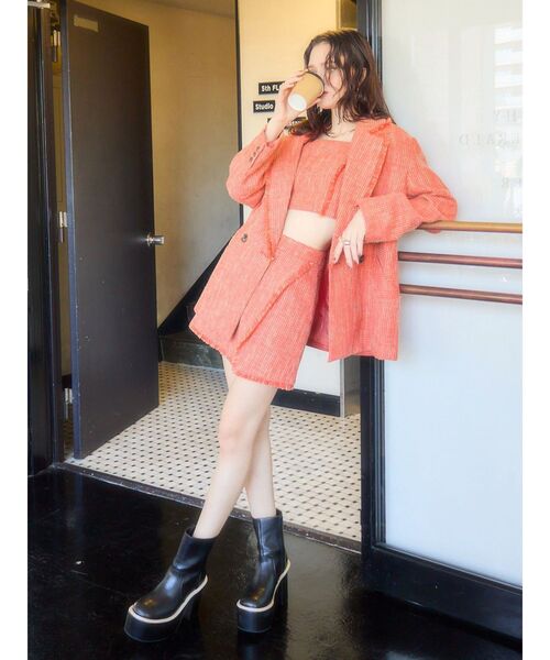 EVRIS（エヴリス）の「ミドルプラットフォームブーツ（ブーツ・レディース・ブラック/アイボリー・SMALL/MEDIUM/LARGE）」の8枚目の写真