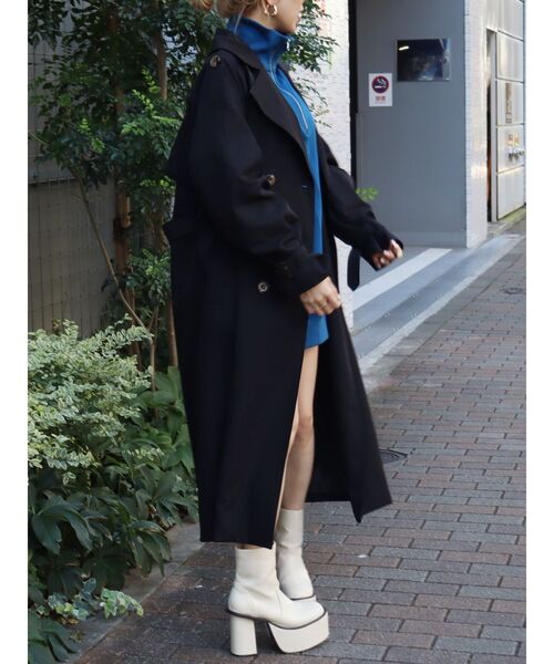 EVRIS（エヴリス）の「ミドルプラットフォームブーツ（ブーツ・レディース・ブラック/アイボリー・SMALL/MEDIUM/LARGE）」の21枚目の写真