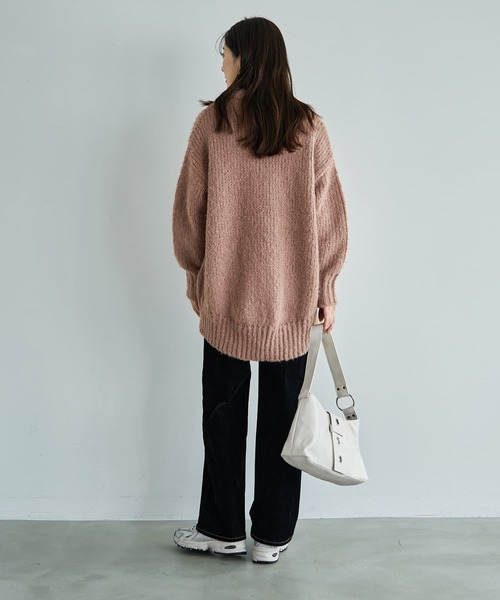 STYLE DELI(スタイルデリ)の「ルーズ編みニットビッグプルオーバー(ニット/セーター・レディース・キャメル/ブラック/ホワイト系・FREE)」の11枚目の写真