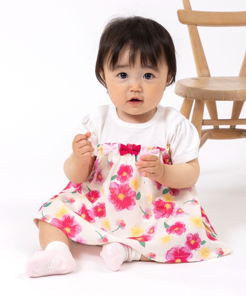 KP（ケーピー）の「水彩花柄シフォン切り替えショートオール(Free 70-80cm)（ロンパース・キッズ・ピンク/ブルー・FREE）」の2枚目の写真