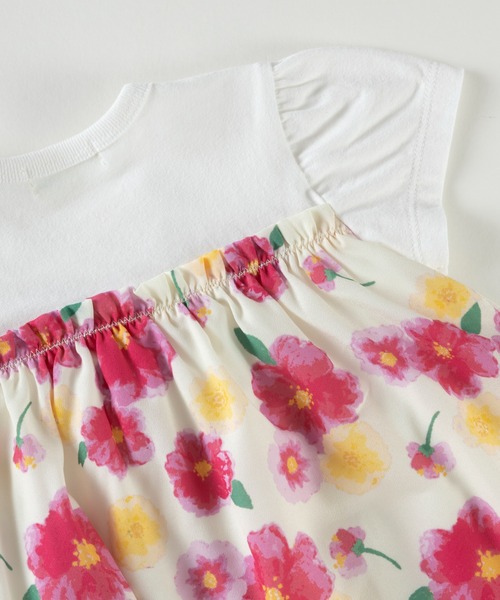 KP（ケーピー）の「水彩花柄シフォン切り替えショートオール(Free 70-80cm)（ロンパース・キッズ・ピンク/ブルー・FREE）」の9枚目の写真