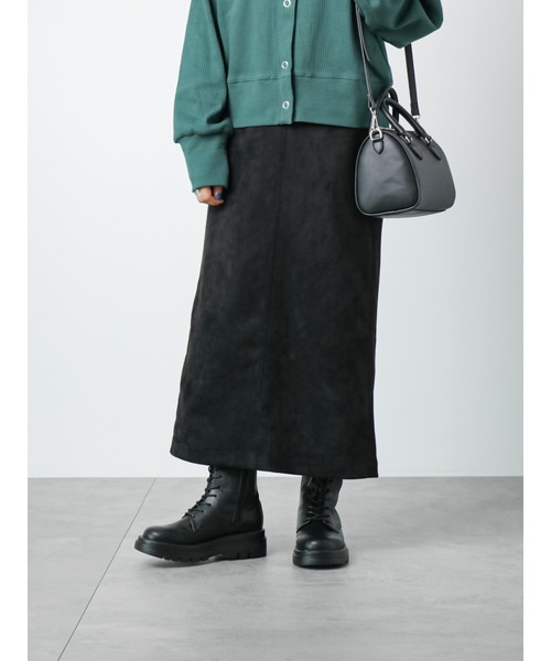 Lugnoncure(ルノンキュール)の「◎スエードタイトスカート(スカート・レディース・ブルー/モカ/オフホワイト/ブラック・フリ-)」の2枚目の写真