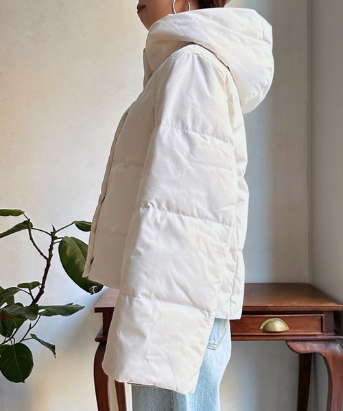 DouDou(ドゥドゥ)の「【WEB限定】フード付ダウン(ダウンジャケット/コート・レディース・ブラック/オフホワイト・FREE)」の4枚目の写真