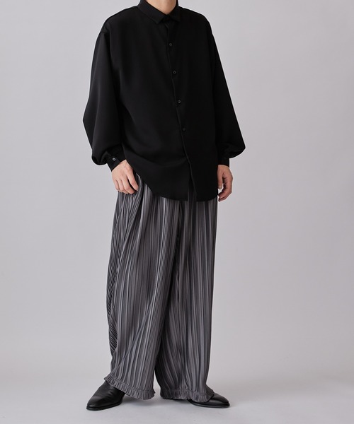 Lui's（ルイス）の「リラックス プリーツパンツ（その他パンツ・メンズ・グレー/ブラック/オリーブ・FREE）」の8枚目の写真