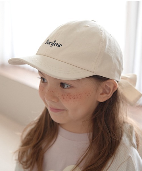 Lycee mine（リセマイン）の「アソートロゴ刺しゅうリボンキャップ（キャップ・キッズ・パープル/ベージュ/ピンク/アイボリー/ブラック・52cm/54cm）」の3枚目の写真