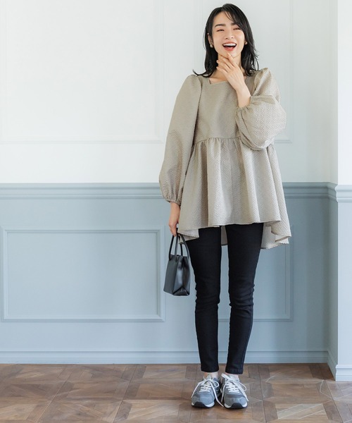 coca(coca)(コカ)の「エンボスブラウス(シャツ/ブラウス・レディース・ライトベージュ/ブラック・M/L)」の12枚目の写真