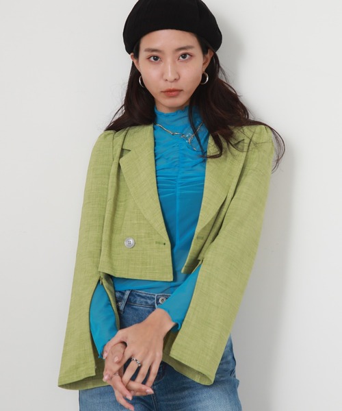 Cheek（チーク）の「クロップドテーラードジャケット（テーラード