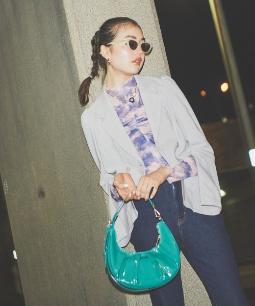 Cheek（チーク）の「クロップドテーラードジャケット（テーラード