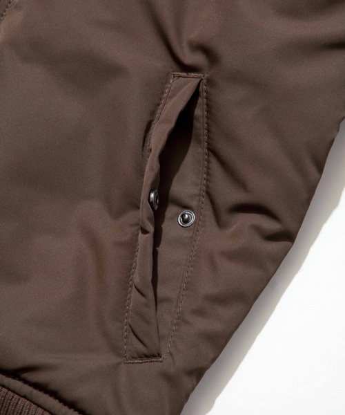 SABLE CLUTCH（セーブルクラッチ）の「N-2B ジャケット-シンサレート（ミリタリージャケット・メンズ・ブラック/カーキブラウン/ベージュ・MEDIUM/SMALL/X-LARGE/LARGE）」の12枚目の写真