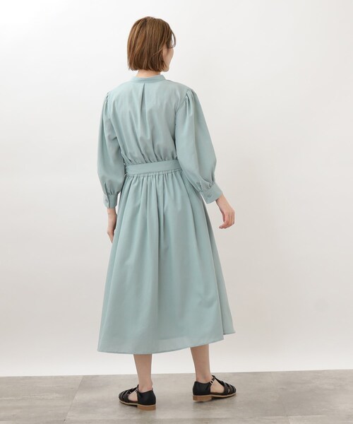 grove（グローブ）の「◆キレイ目＆リラクシーが叶うフィット＆フレアワンピース（ワンピース・レディース・ライトグリーン/ブラウン系その他/ライトベージュ・02/03/01/05/04）」の7枚目の写真