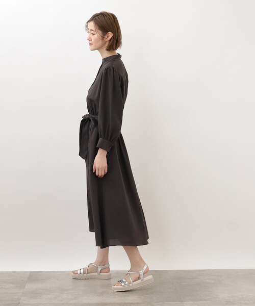 grove（グローブ）の「◆キレイ目＆リラクシーが叶うフィット＆フレアワンピース（ワンピース・レディース・ライトグリーン/ブラウン系その他/ライトベージュ・02/03/01/05/04）」の12枚目の写真