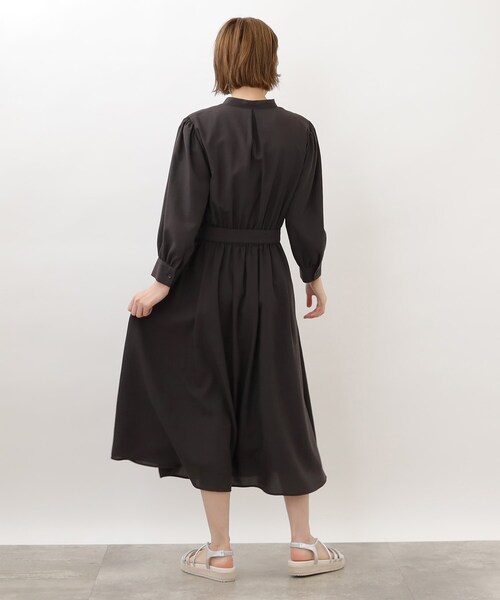 grove（グローブ）の「◆キレイ目＆リラクシーが叶うフィット＆フレアワンピース（ワンピース・レディース・ライトグリーン/ブラウン系その他/ライトベージュ・02/03/01/05/04）」の13枚目の写真